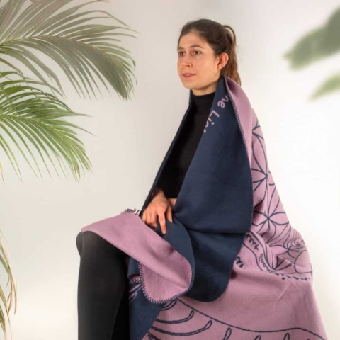 Decke Liebe und Licht marineblau/mauve