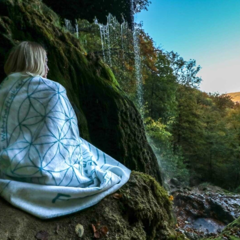 Decke Frieden weiß/türkis