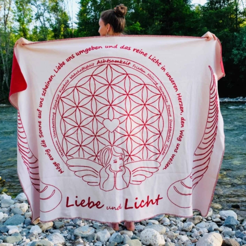 Decke Liebe und Licht zartrosa/rot